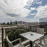 Ξενοδοχείο Art 4*
