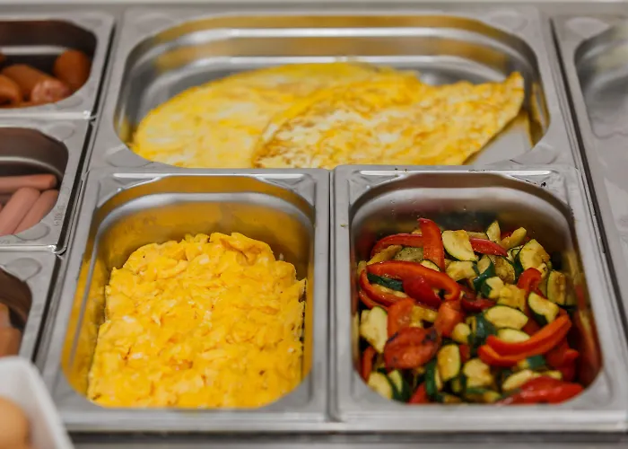 アート 4* スプリト